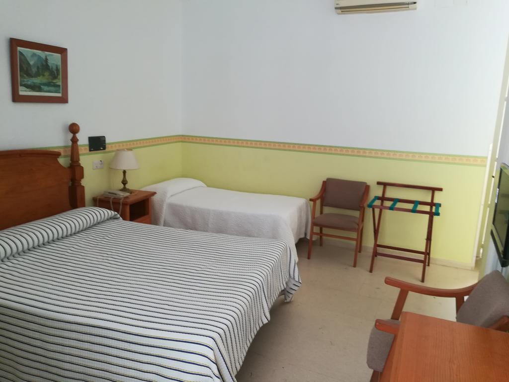 Nuevo Hotel Jerez de la Frontera Bagian luar foto