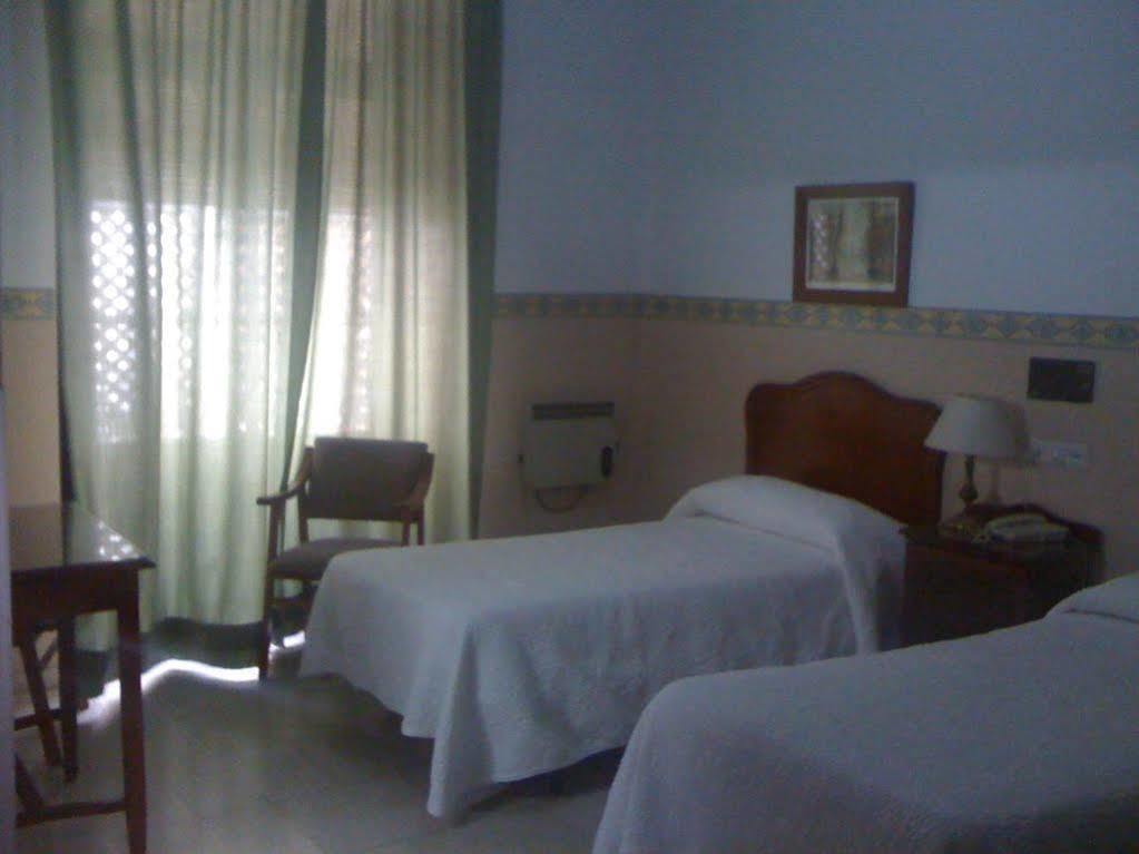 Nuevo Hotel Jerez de la Frontera Bagian luar foto
